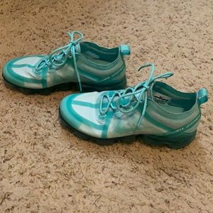 Nike Women’s Vapor Max 2019 Teal Tint Size 9.5